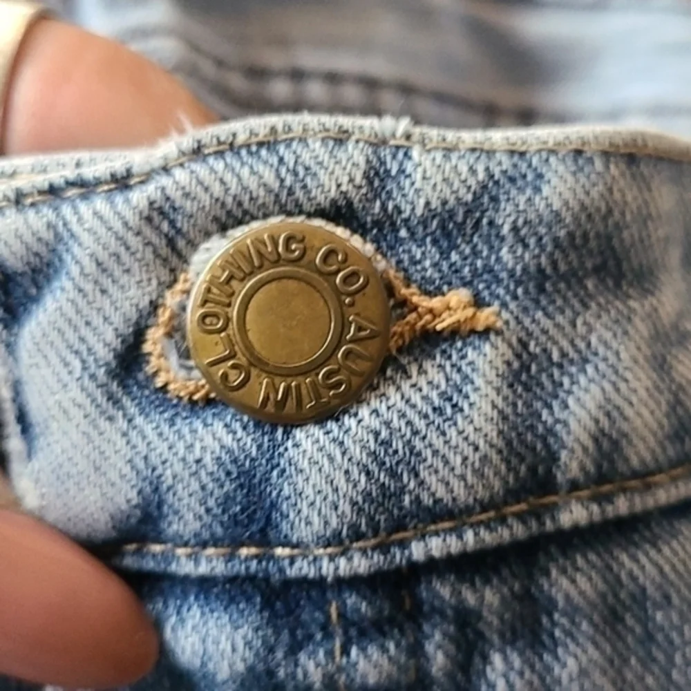 [Austin Clothing] Hi Rise Bootcut Jeans - Size 16S - Picture 4 of 7